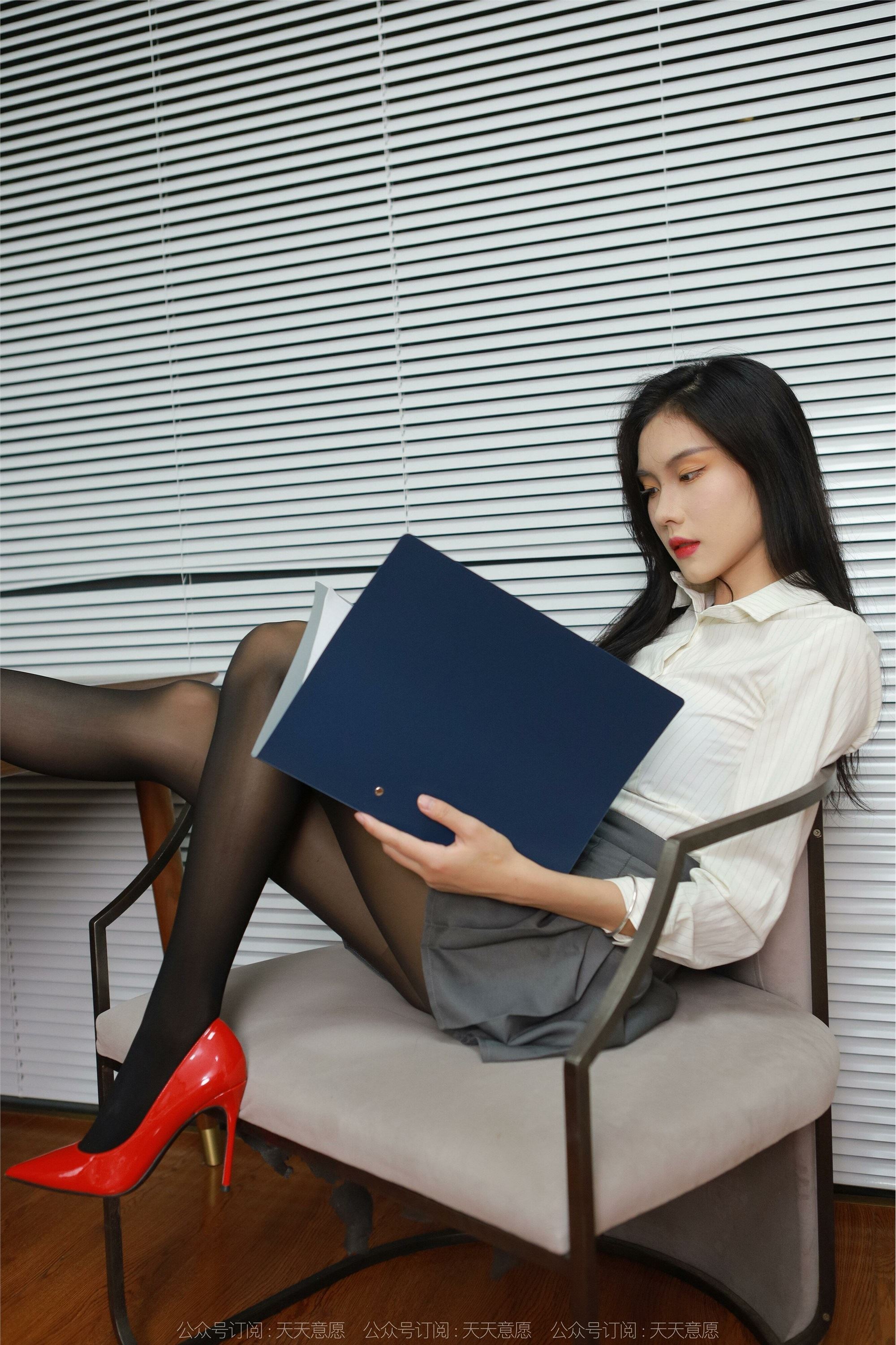 IESS异思趣向  2022.11.04 丝享家 1258 胆胆《红色高跟鞋》